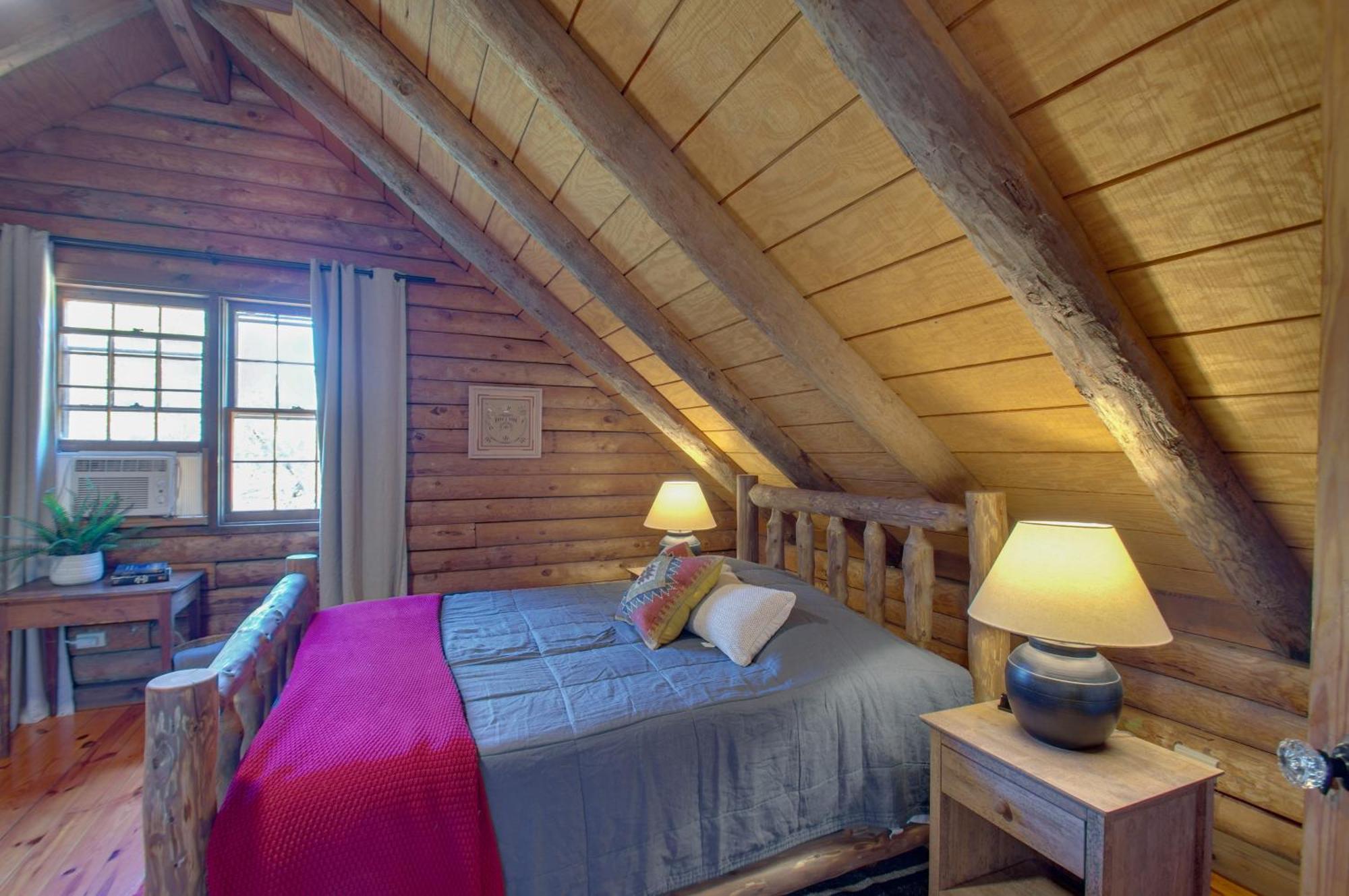 Cozy Log Cabin Getaway With Fire Pit And 3 Acres! Ruckersville Экстерьер фото