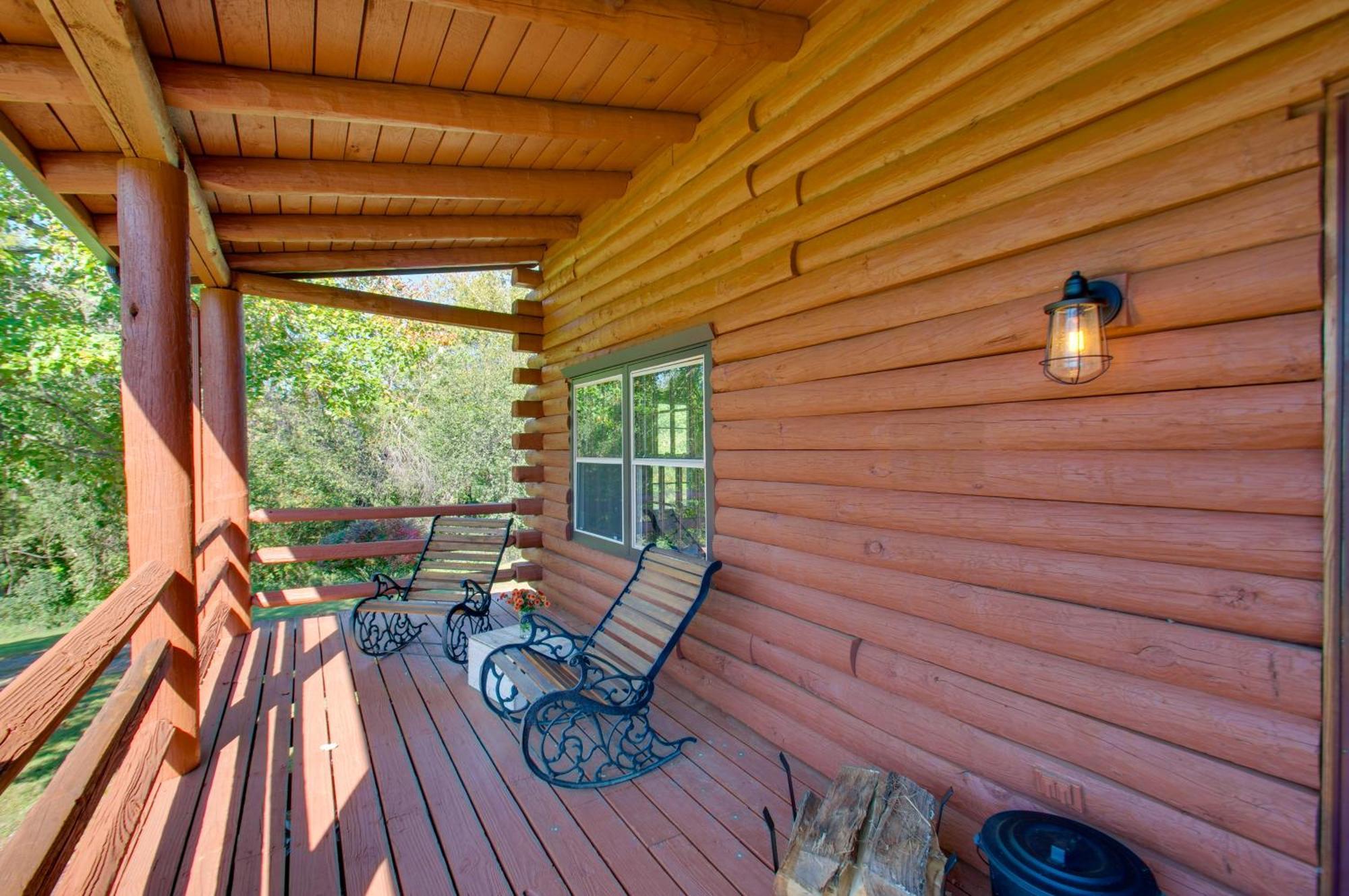 Cozy Log Cabin Getaway With Fire Pit And 3 Acres! Ruckersville Экстерьер фото