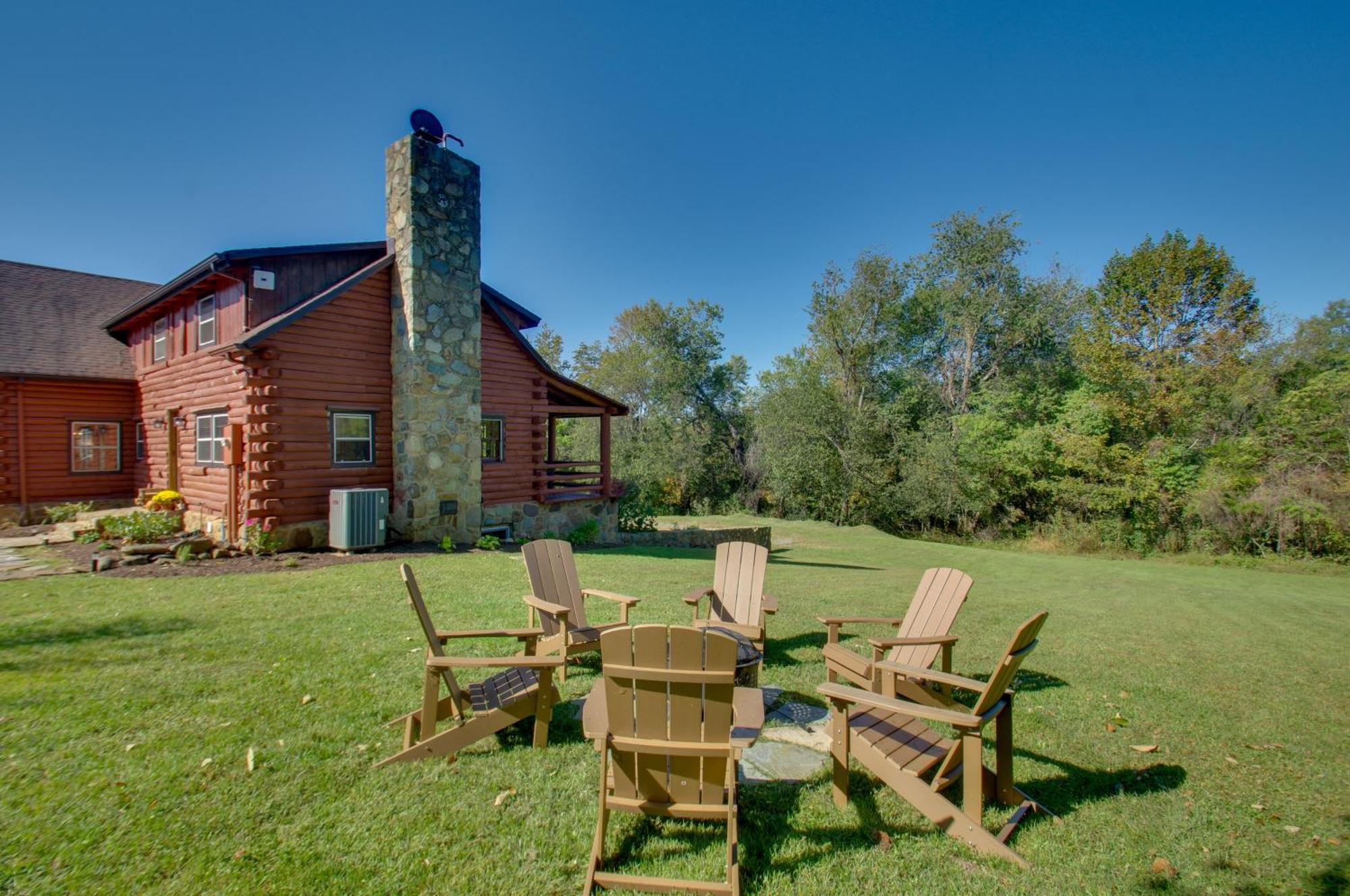 Cozy Log Cabin Getaway With Fire Pit And 3 Acres! Ruckersville Экстерьер фото